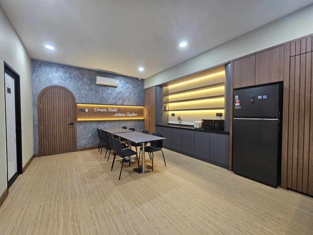TheOpit Pantry and Dining Space